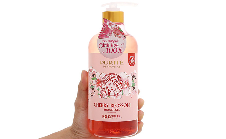 Cherry Blossom chứa tinh chất hoa anh đào dịu ngọt