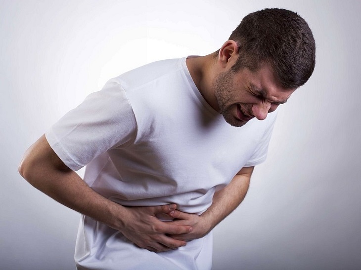 Đau quặn bụng có thể tiềm ẩn nhiều căn bệnh nguy hiểm đến sức khỏe