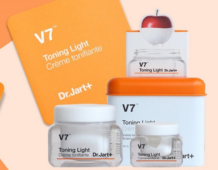Kem dưỡng da V7 Toning Light