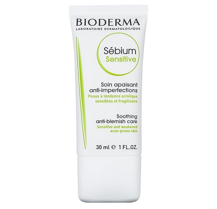 Kem dưỡng ẩm Bioderma Sebium Sensitive là sản phẩm được rất nhiều chị em yêu thích