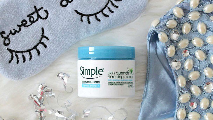 Dưỡng ẩm Simple Water Boost Skin Quench Sleeping Cream