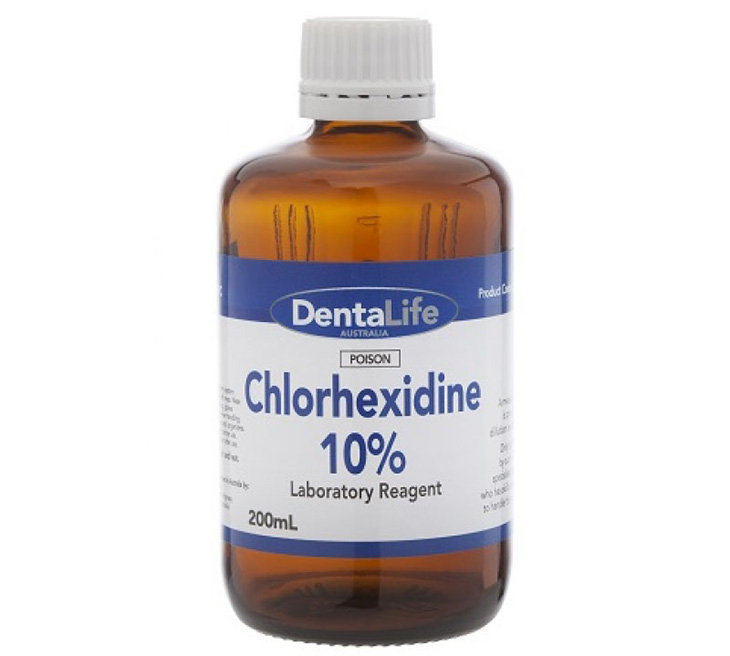 Thuốc bôi viêm da cơ địa dạng dung dịch Chlorhexidine hiệu quả nhanh chóng