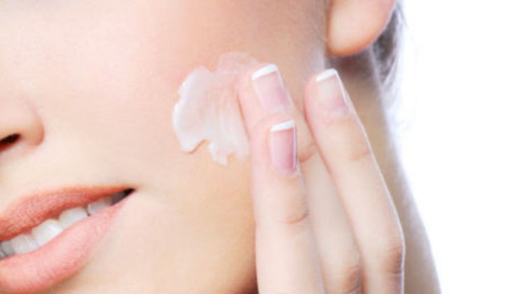 Các sản phẩm đặc trị sạm da đều có thành phần giúp cải thiện làn da, dưỡng sáng hiệu quả